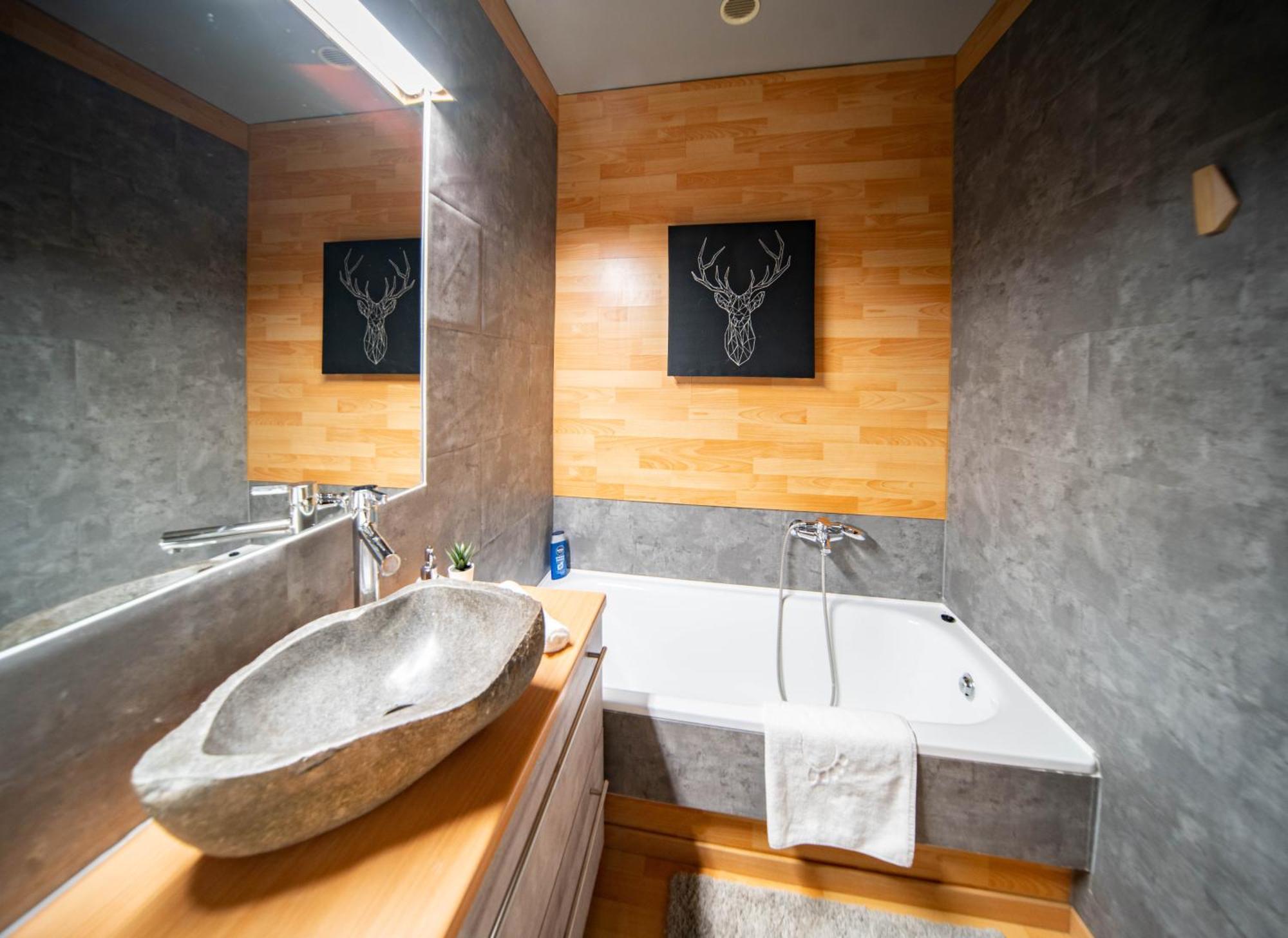 Lovely Flat By The Castle For 4Ppl بودابست المظهر الخارجي الصورة